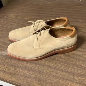 Florsheim Shoe Company suede oxfords.